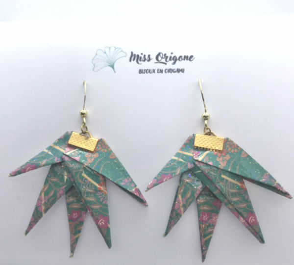 Boucles d’oreilles dorées origami ERABLE