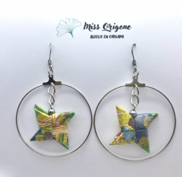 Boucles d’oreilles créoles argentées origami ETOILE