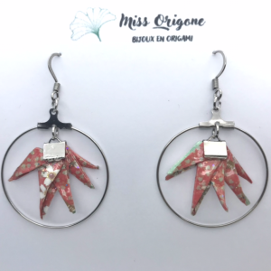Boucles d’oreilles créoles argentées origami  ERABLE