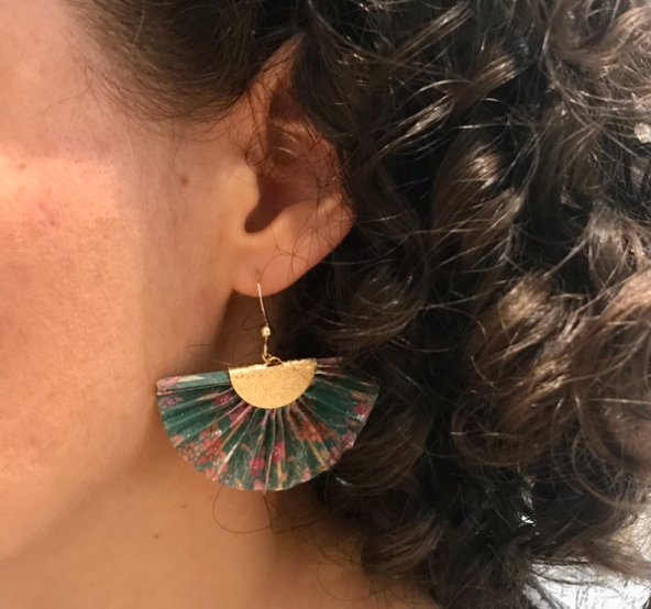Boucles d’oreilles dorées origami PAON