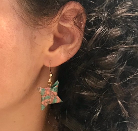 Boucles d’oreilles dorées origami ETOILE