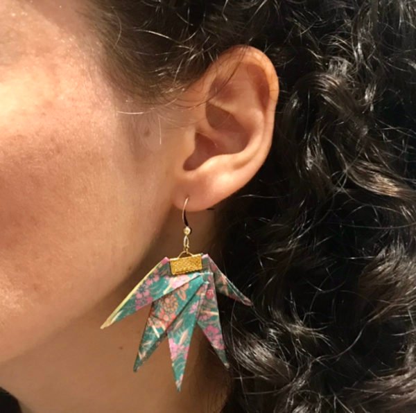 Boucles d’oreilles dorées origami ERABLE