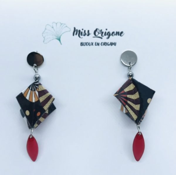 Boucles d’oreilles KARO argent breloque rouge