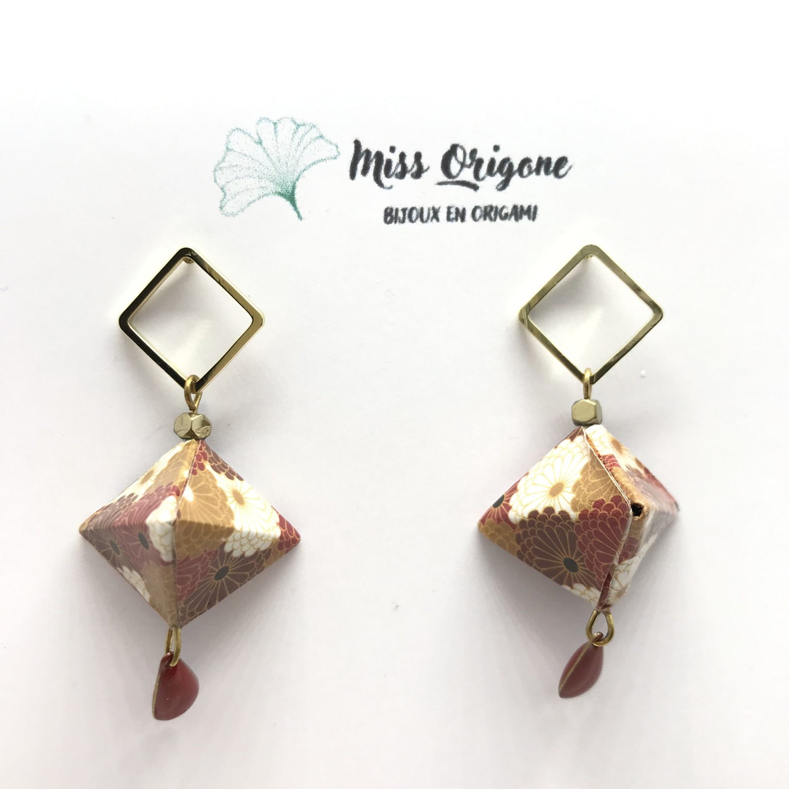 Boucles d’oreilles LAMPION doré